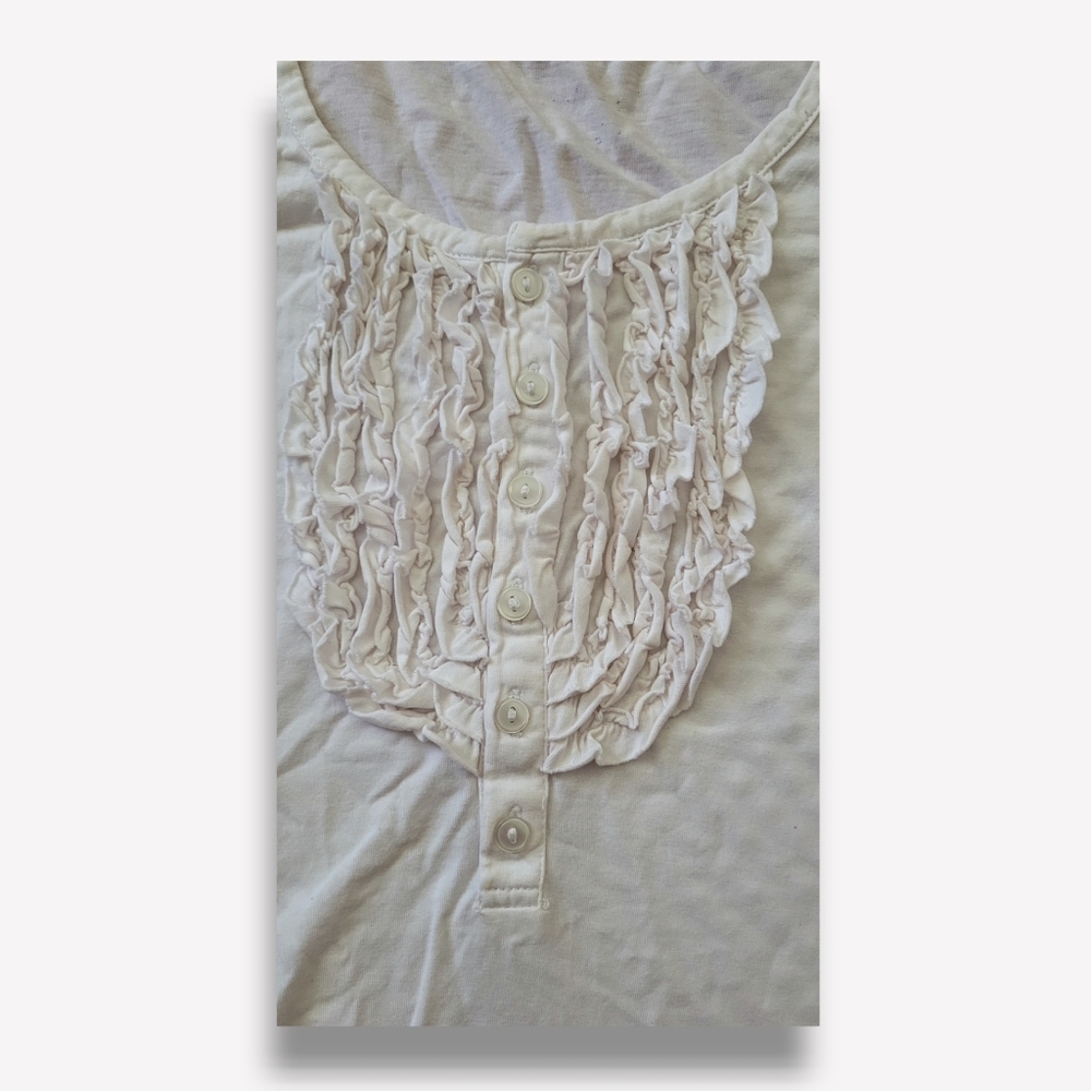 White blouse - Picture 3 of 5